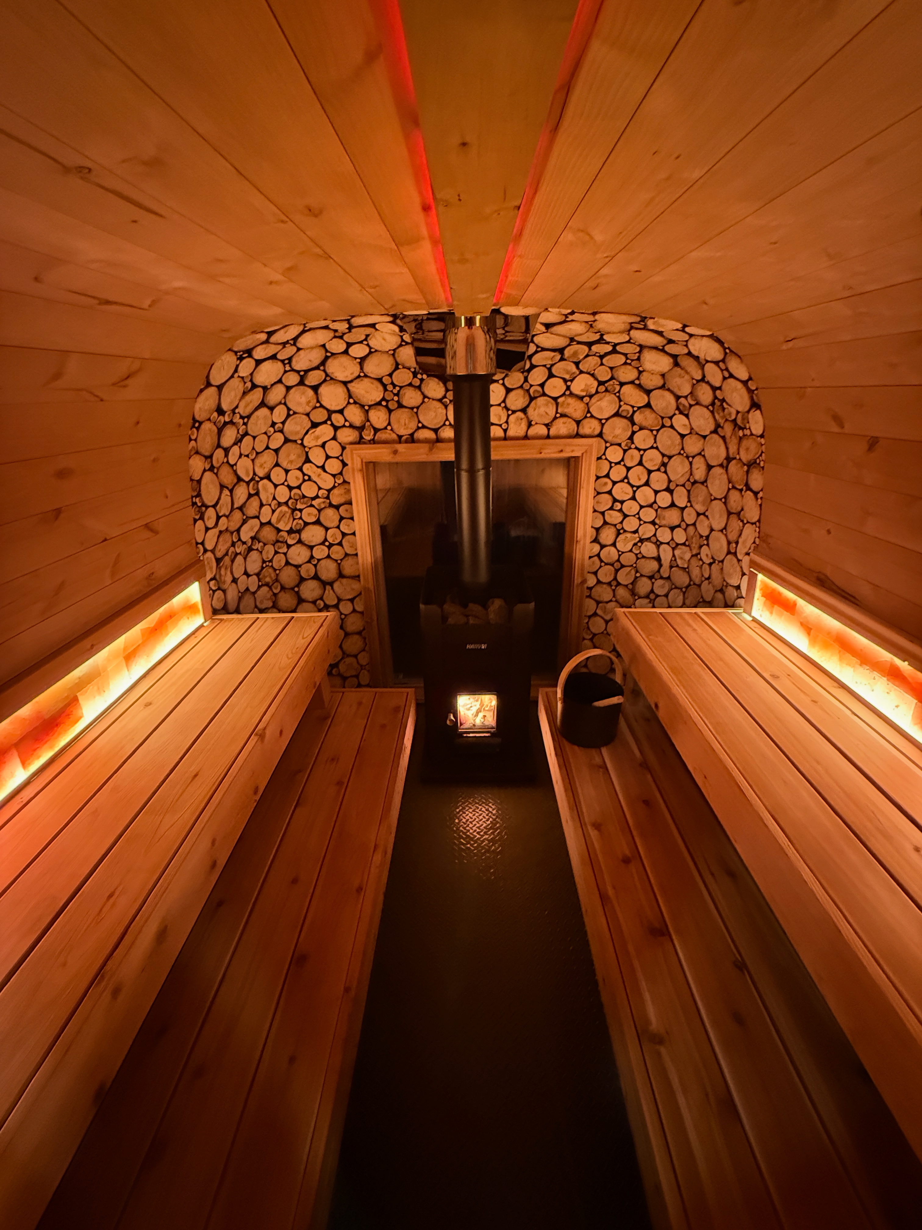 Sauna build photo - 059DDD05-8A60-473C-B99B-E70BF52C1203 2.JPG